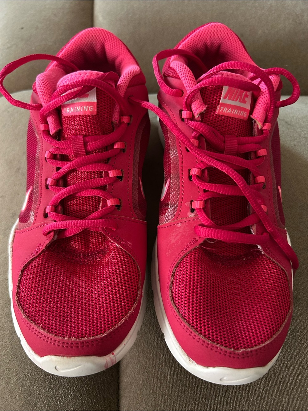 Nike Flex trainer Pink tennis shoes size 7